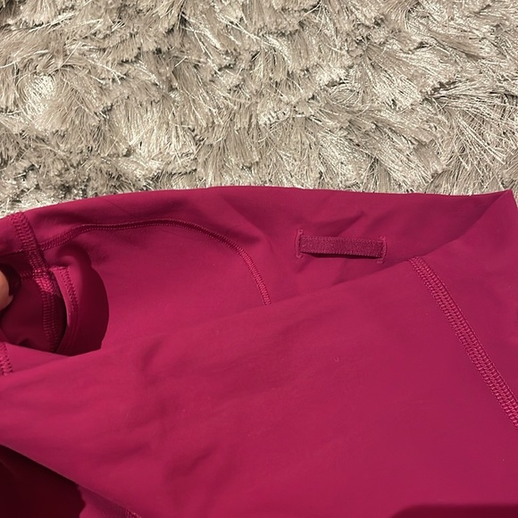 Lululemon wunder under 6 inch shorts - Picture 3 of 5